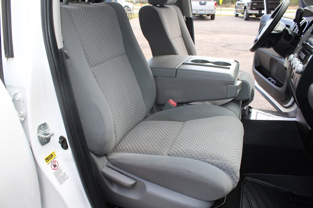 2013 Toyota Tundra Image 24