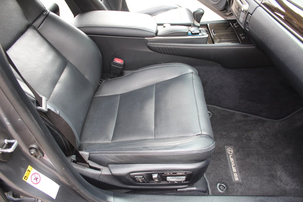 2013 Lexus GS Image 23