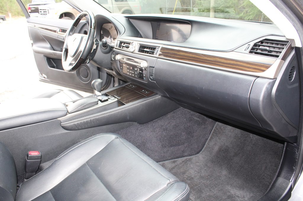 2013 Lexus GS Image 25