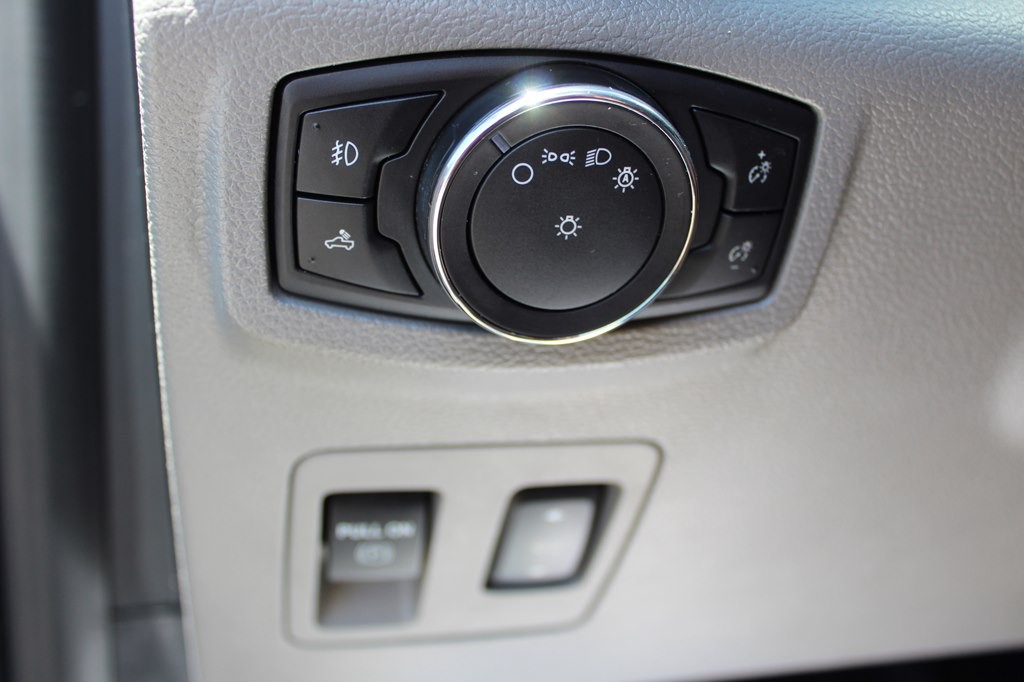 2018 Ford F-150 Image 39