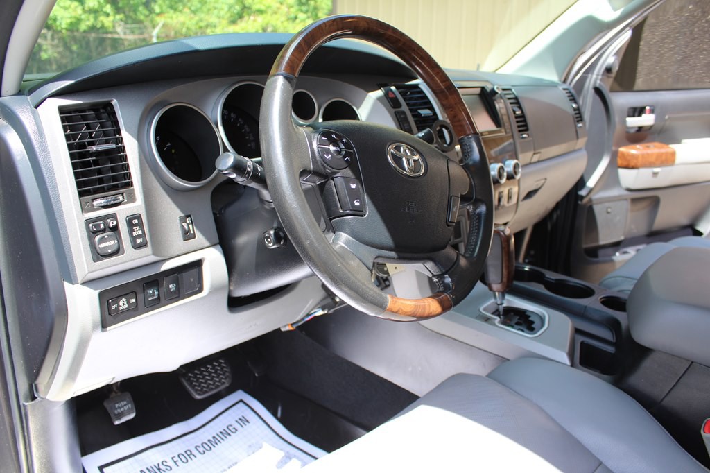 2013 Toyota Tundra Image 24