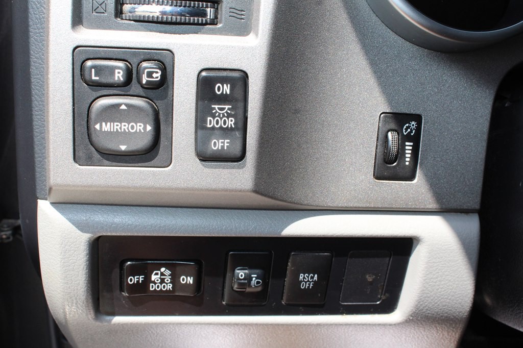 2013 Toyota Tundra Image 41