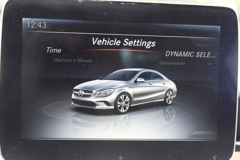 2017 Mercedes-Benz CLA-Class Image 43