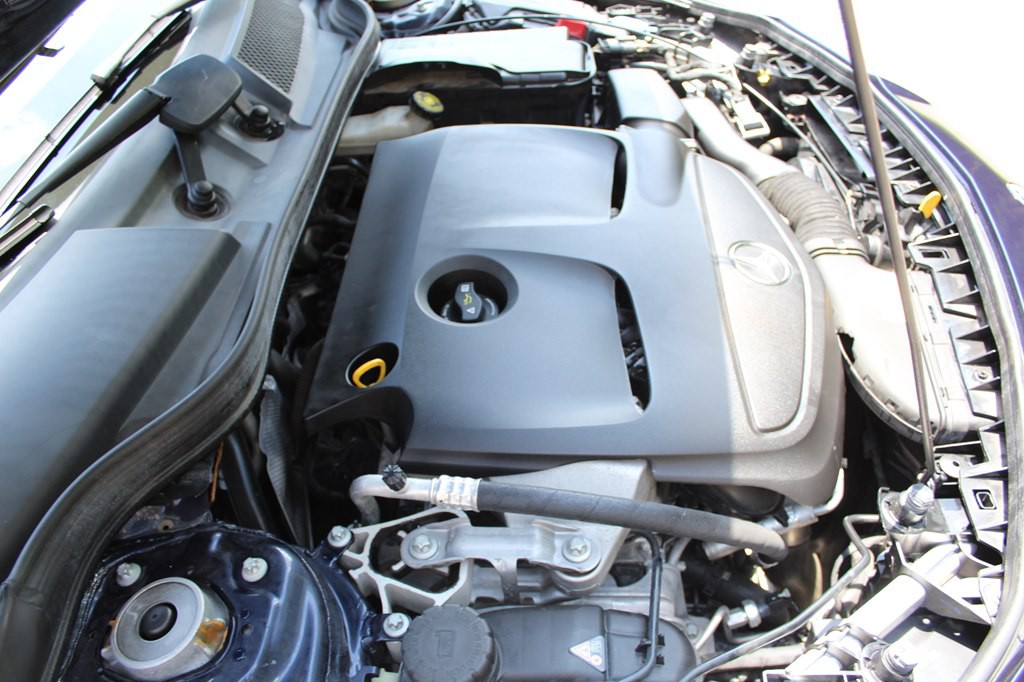 2017 Mercedes-Benz CLA-Class Image 48