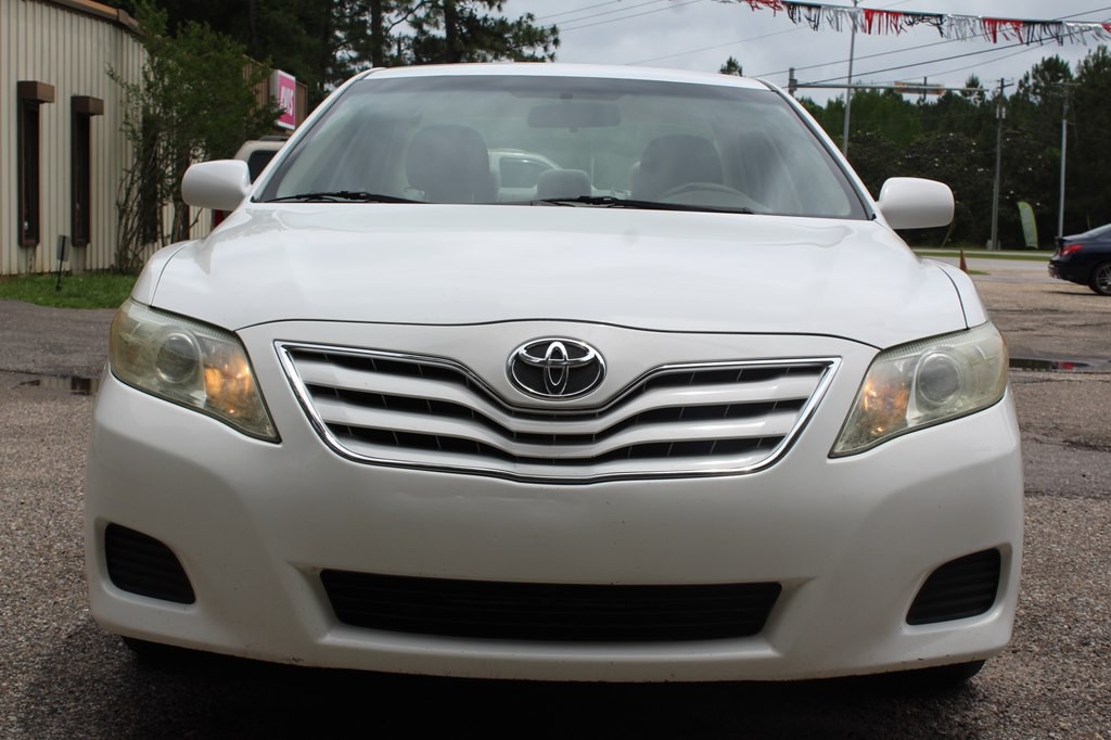 2011 Toyota Camry Image 7
