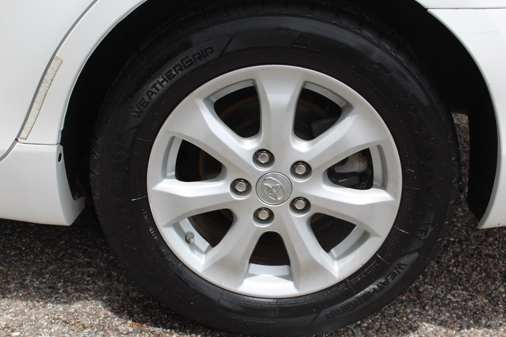 2011 Toyota Camry Image 38