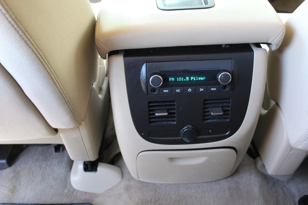 2011 Chevrolet Avalanche Image 31