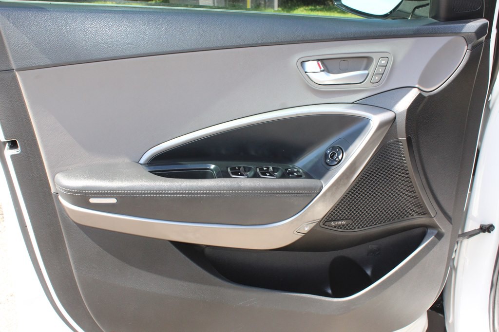 2019 Hyundai Santa Fe Image 36