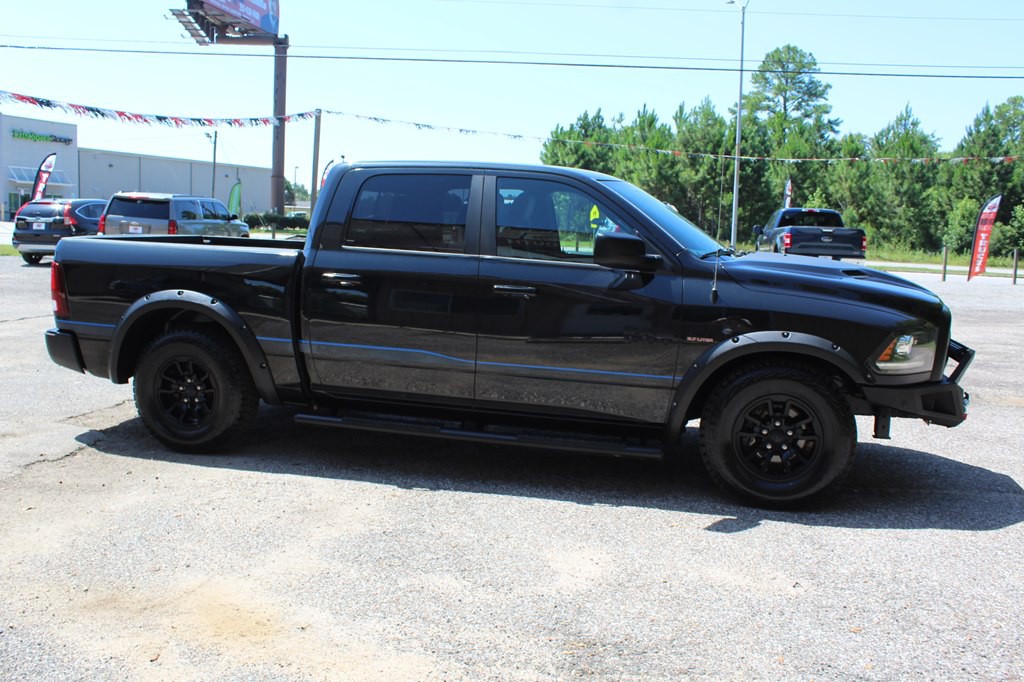 2016 RAM 1500 Image 12