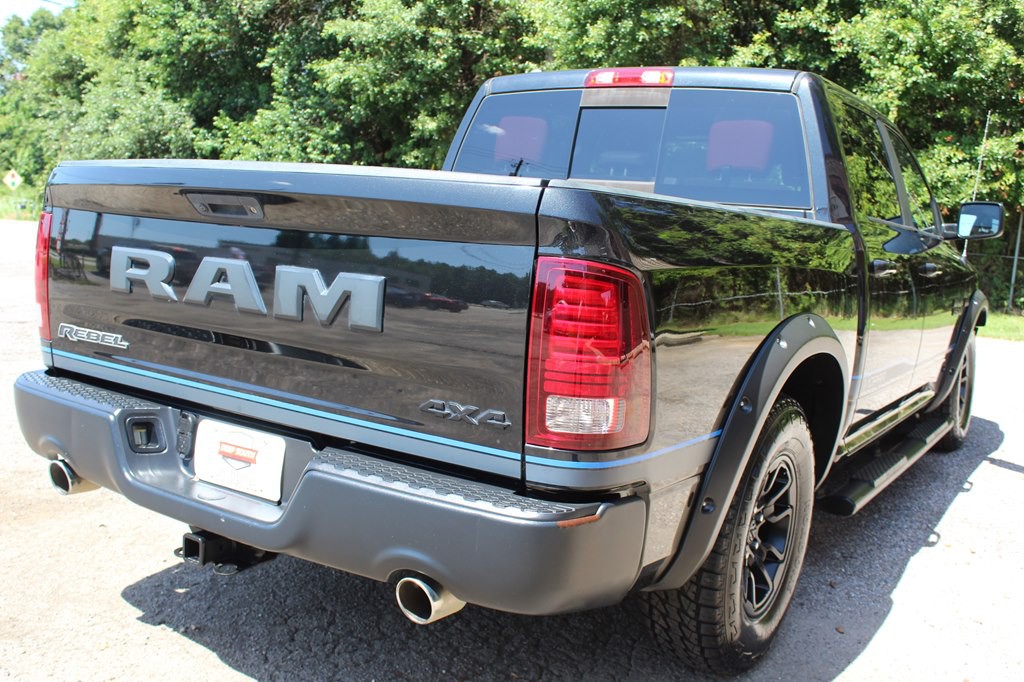 2016 RAM 1500 Image 16