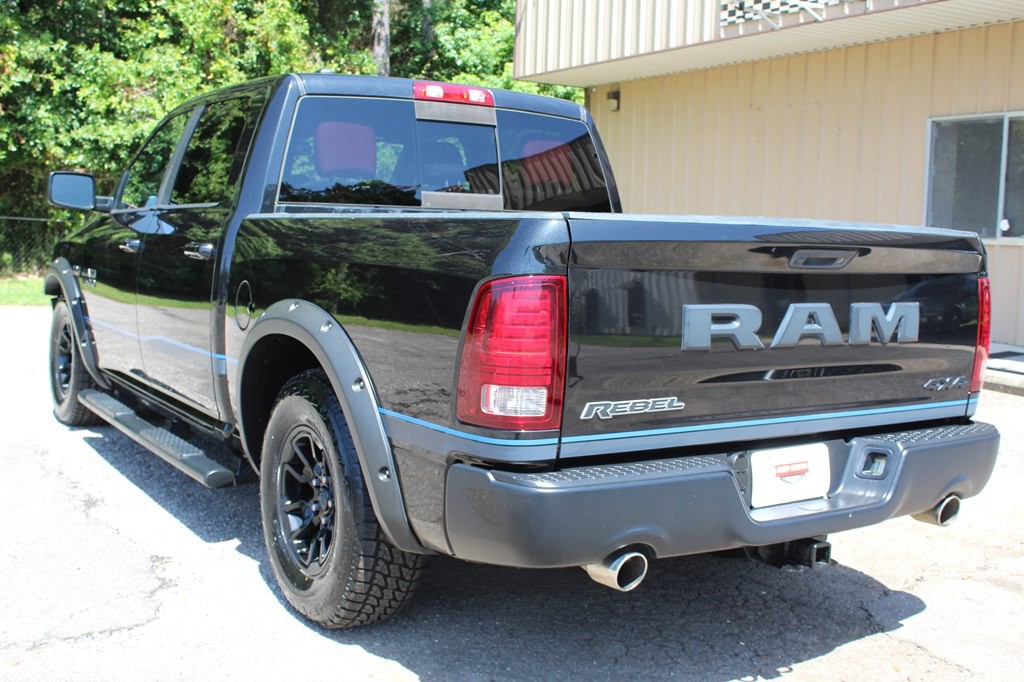 2016 RAM 1500 Image 18
