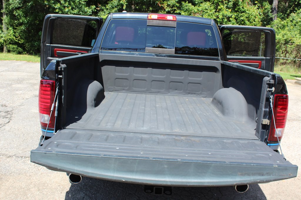 2016 RAM 1500 Image 22