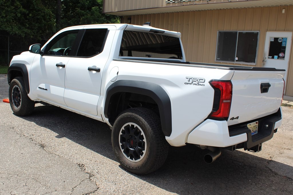 2024 Toyota Tacoma Image 19