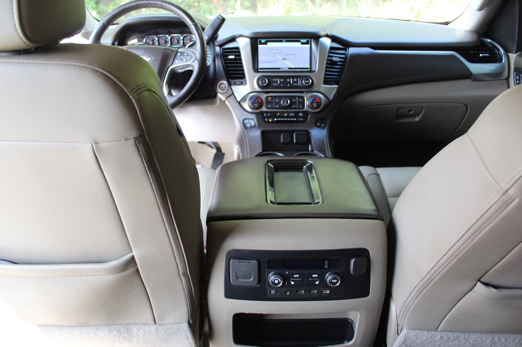 2020 Chevrolet Suburban Image 36