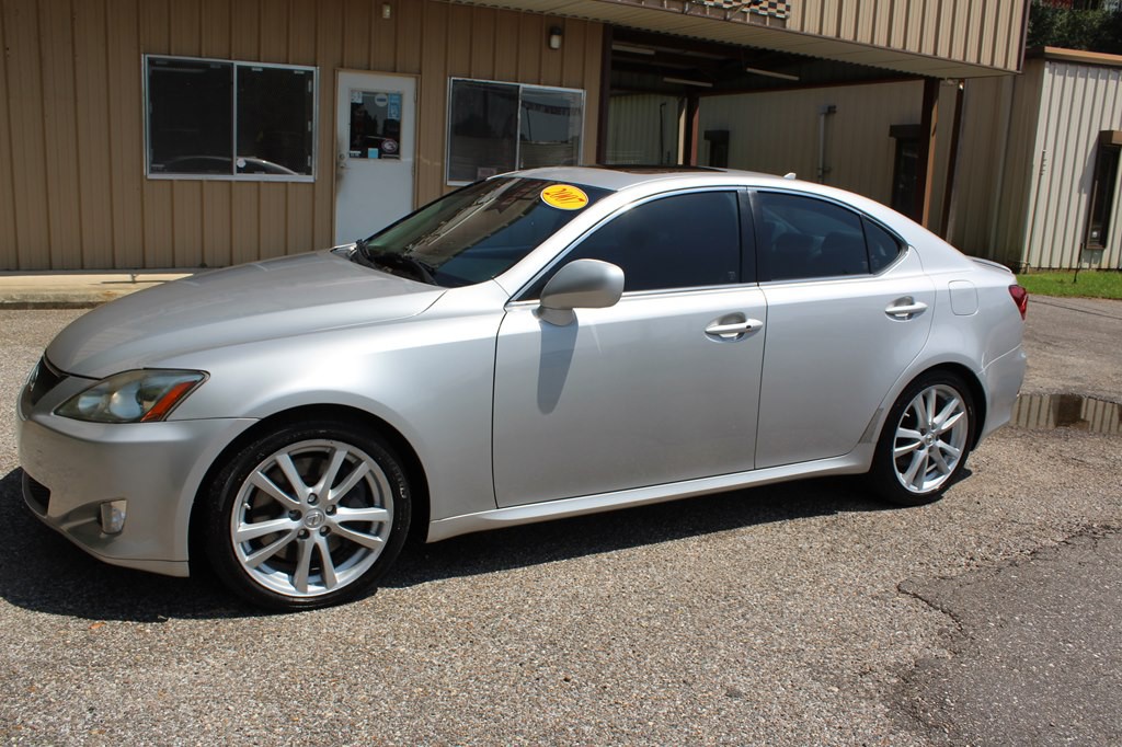 2007 Lexus IS Image 5