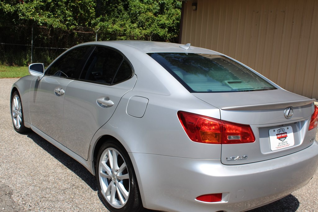 2007 Lexus IS Image 15