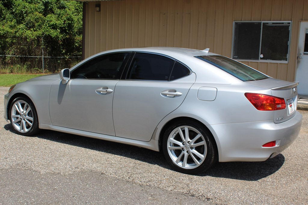 2007 Lexus IS Image 16
