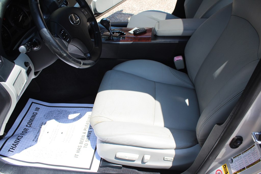 2007 Lexus IS Image 23
