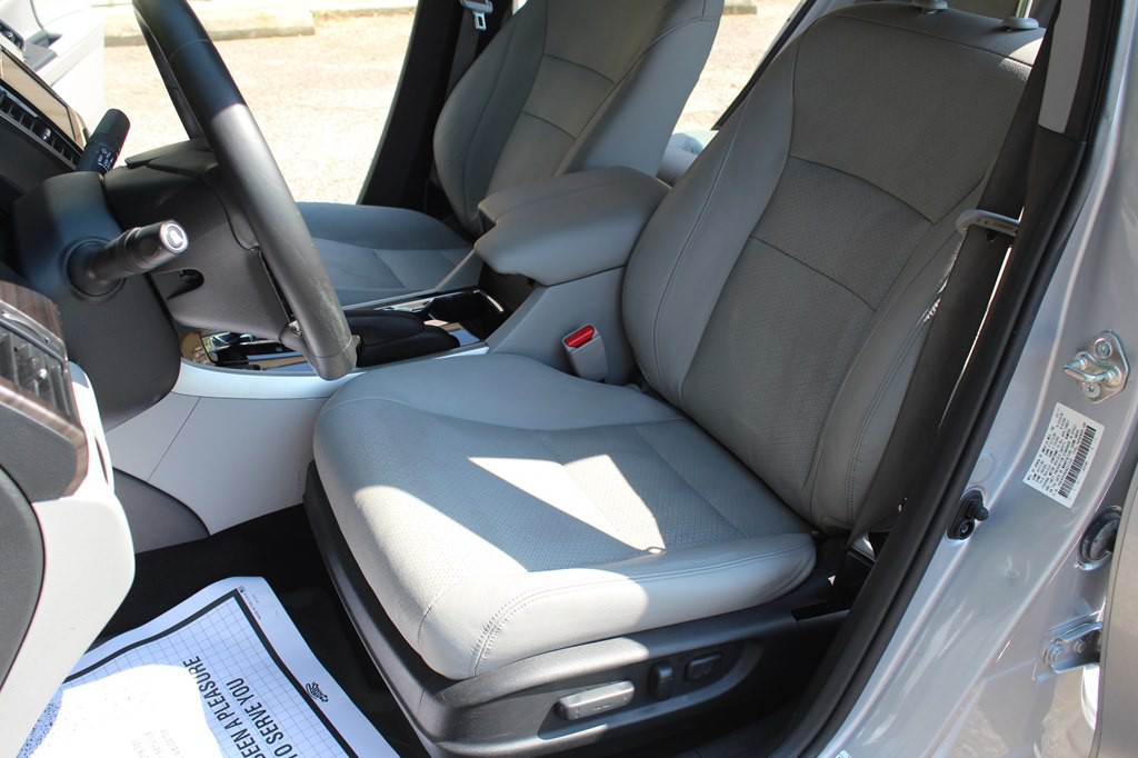 2017 Honda Accord Image 23