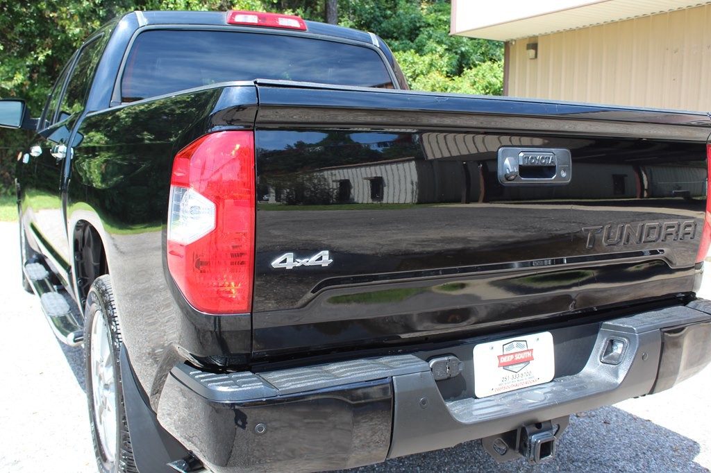2017 Toyota Tundra Image 16