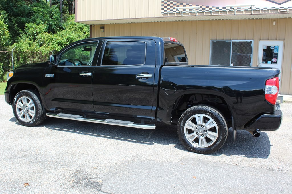 2017 Toyota Tundra Image 18