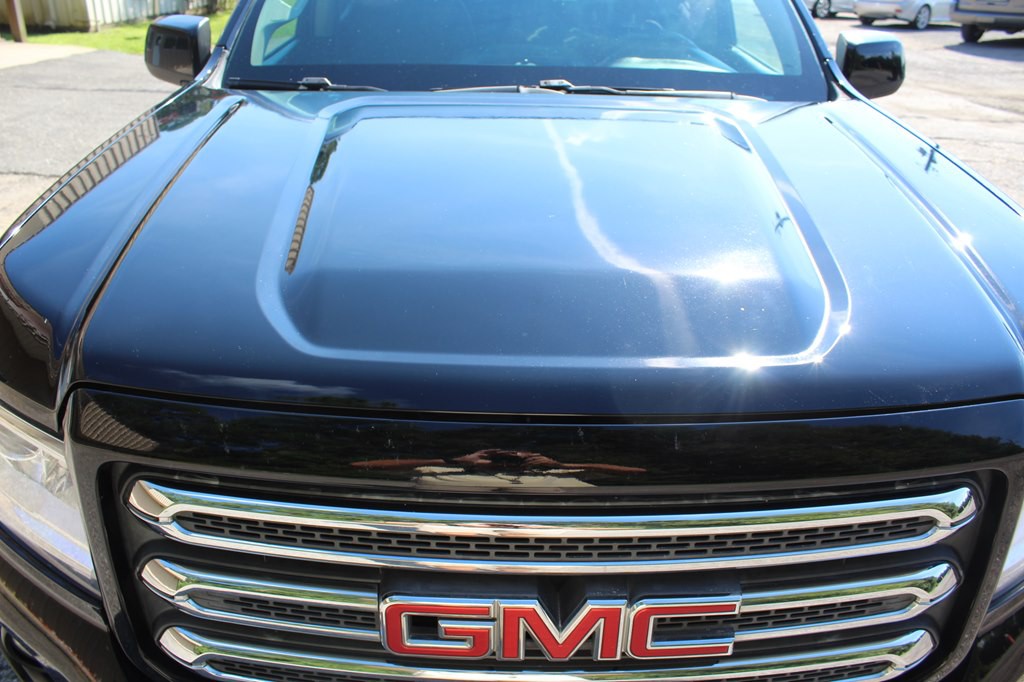 2016 GMC Canyon Image 9