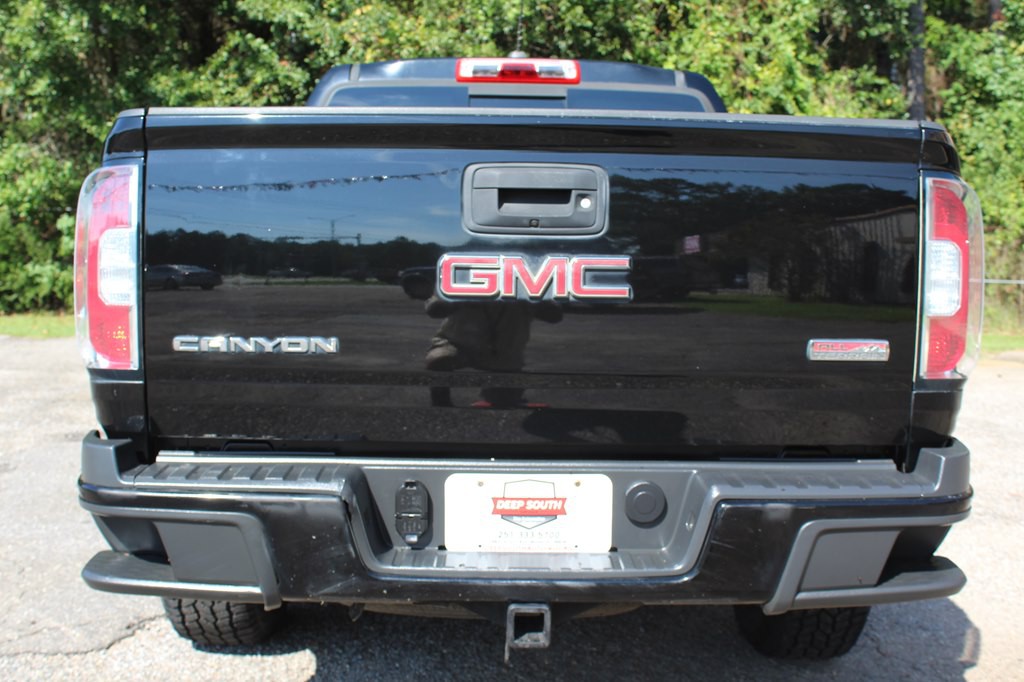 2016 GMC Canyon Image 16