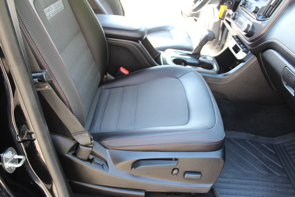 2016 GMC Canyon Image 27