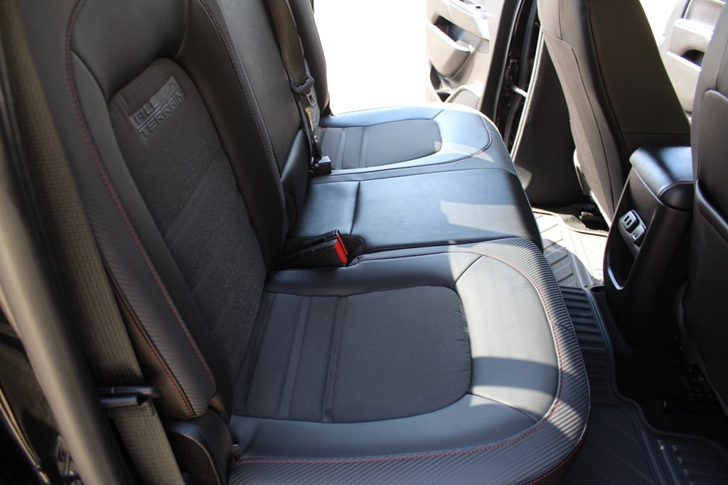 2016 GMC Canyon Image 30