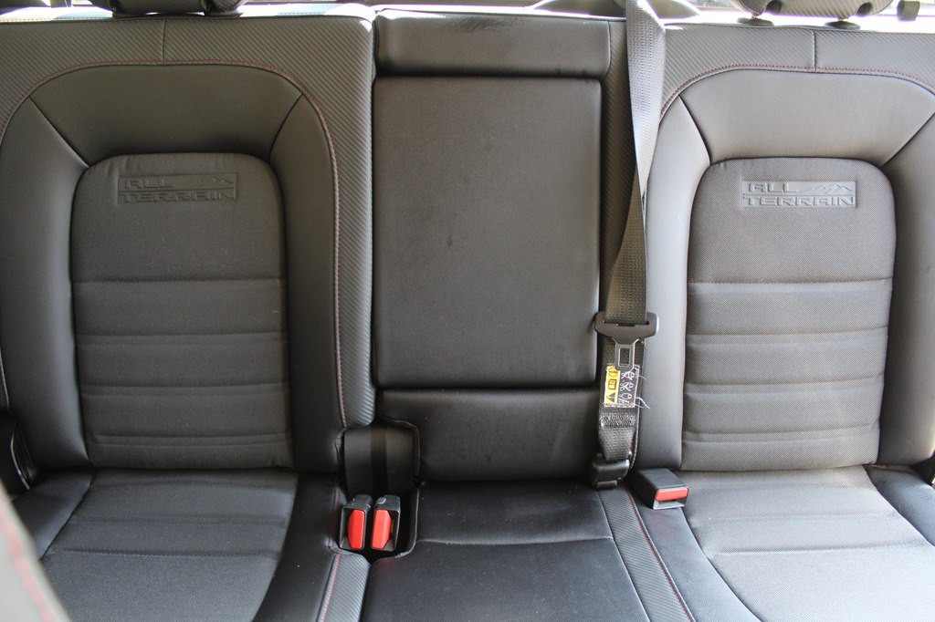 2016 GMC Canyon Image 32