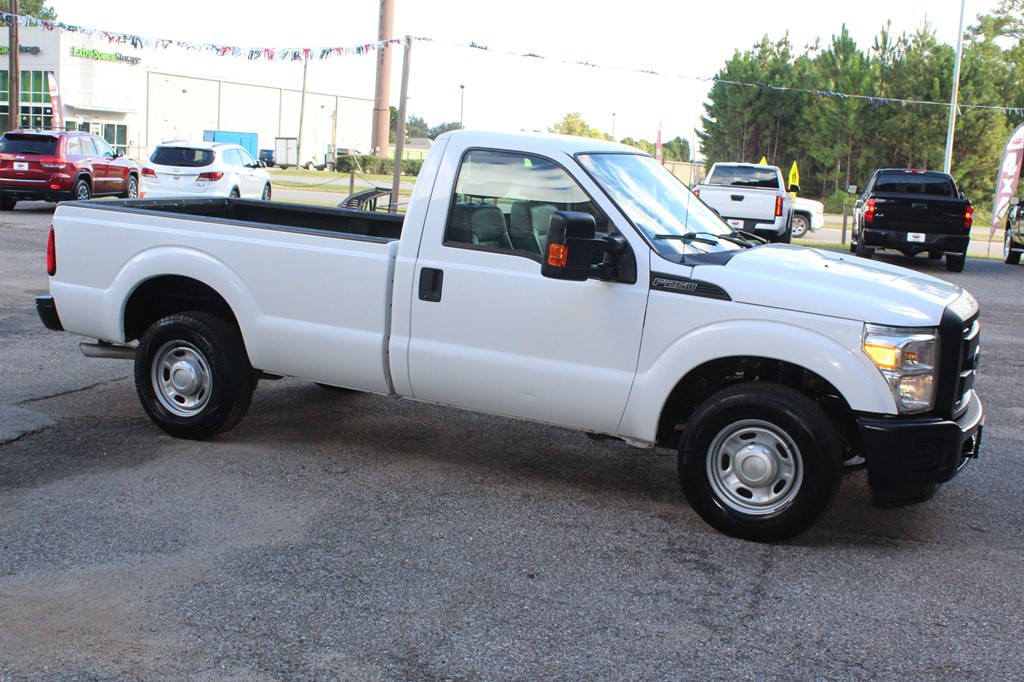 2016 Ford F-250 Image 12