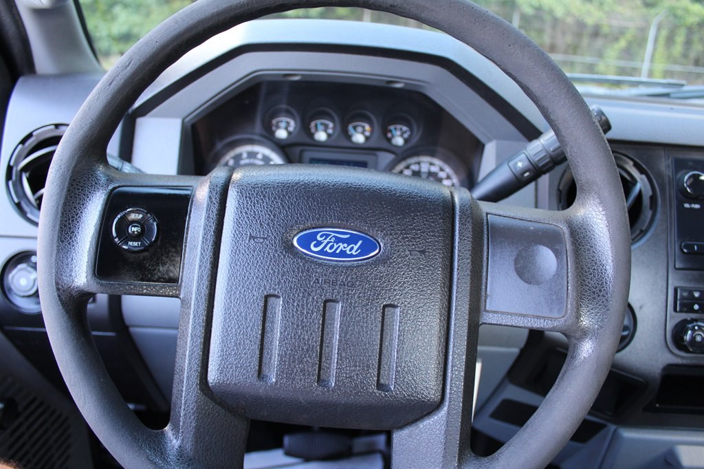 2016 Ford F-250 Image 28