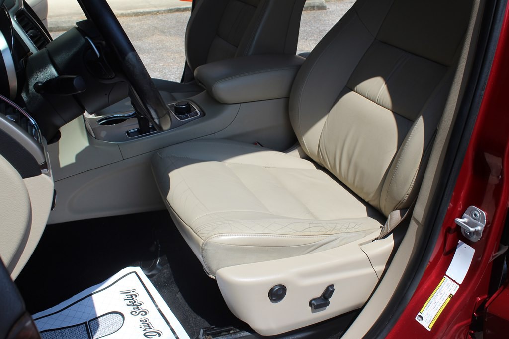 2014 Jeep Grand Cherokee Image 21