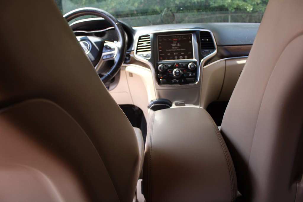 2014 Jeep Grand Cherokee Image 33