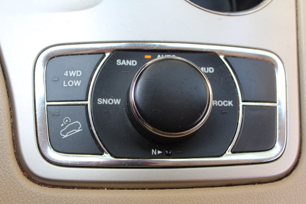 2014 Jeep Grand Cherokee Image 45