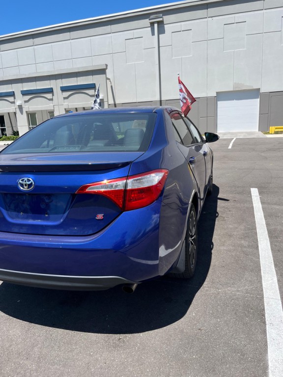 2016 Toyota Corolla Image 9