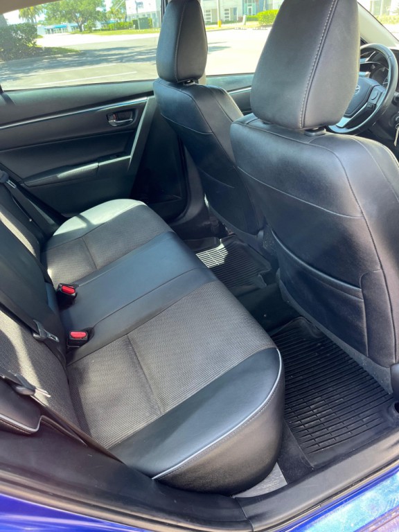 2016 Toyota Corolla Image 16