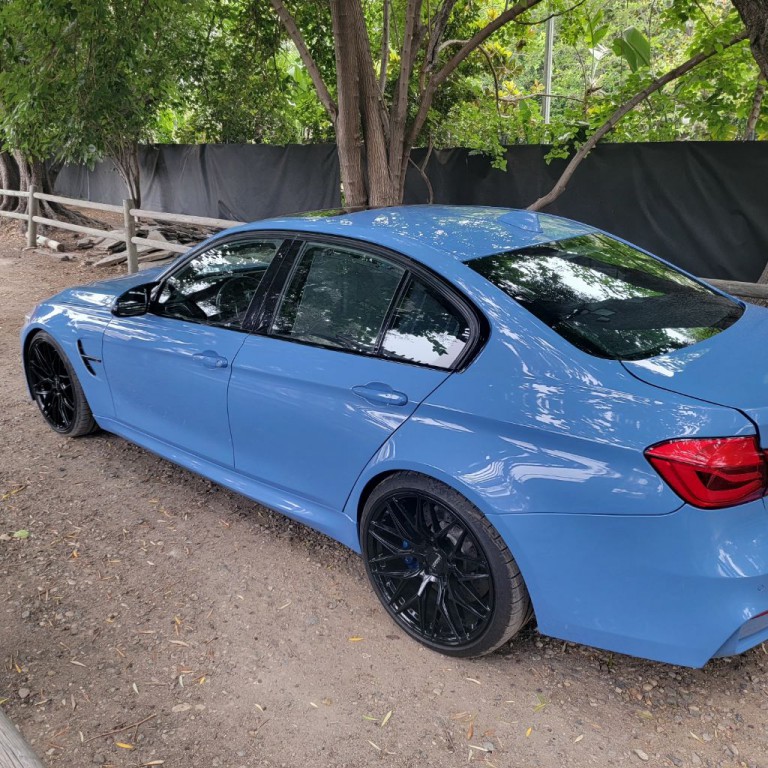 2017 BMW M3 Image 2