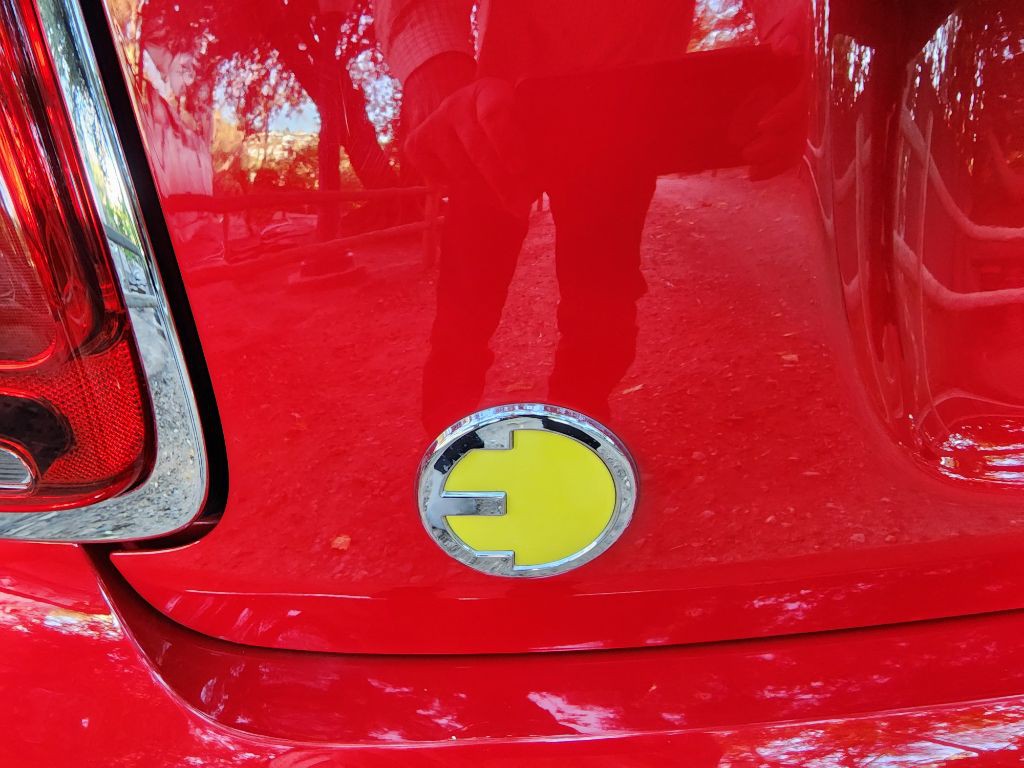 2022 MINI Cooper Image 10