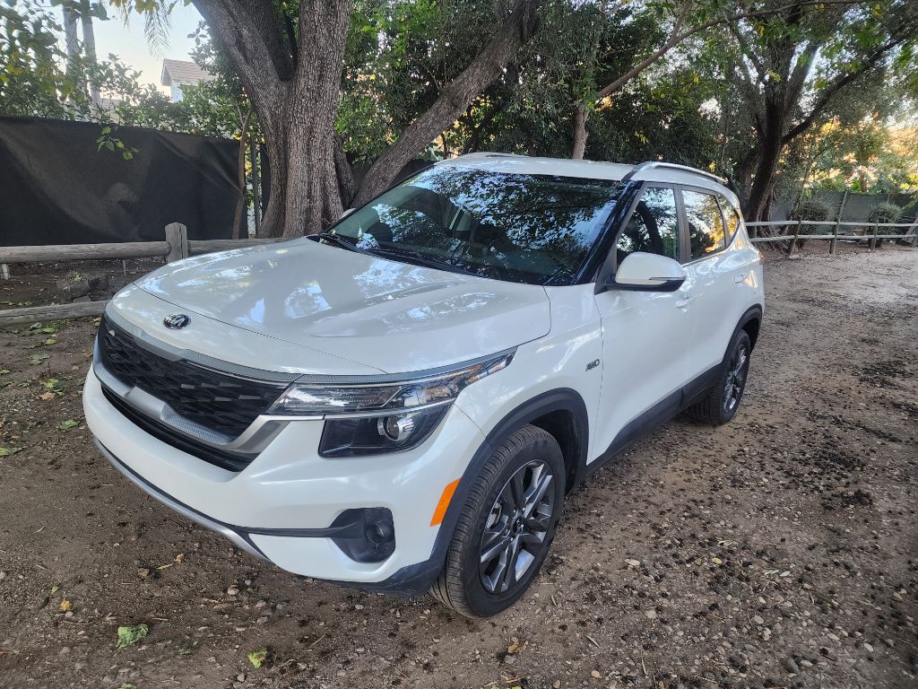 2021 Kia Seltos Image 2