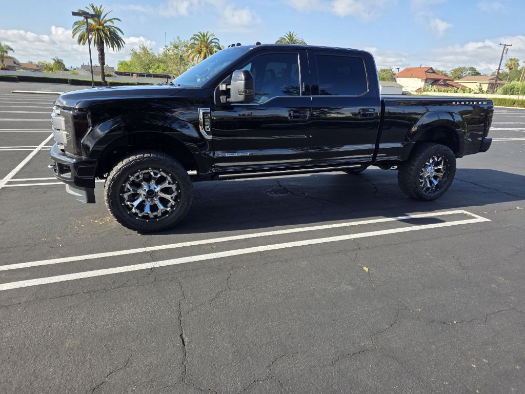 2017 Ford F-250 Image 1
