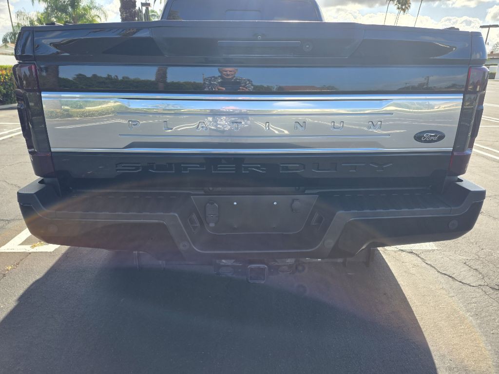 2017 Ford F-250 Image 2