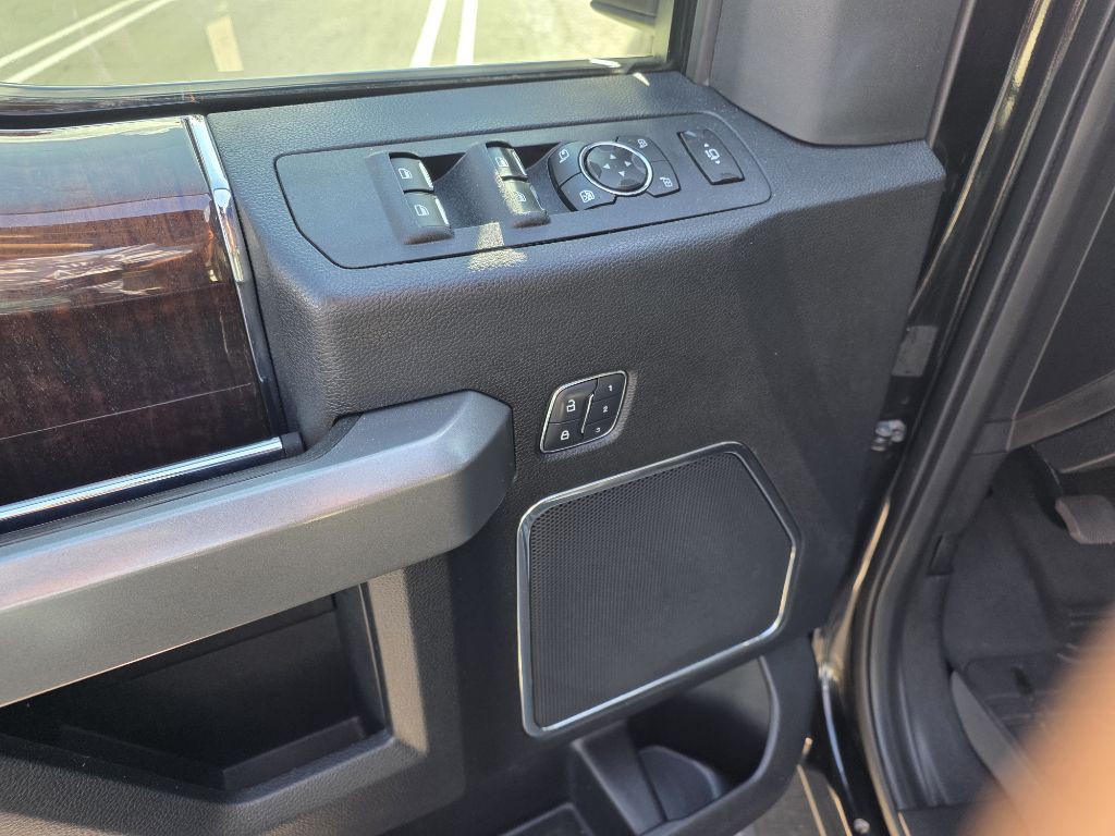 2017 Ford F-250 Image 12