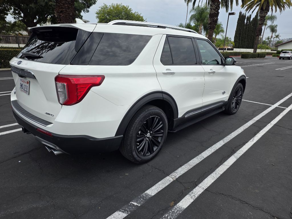 2023 Ford Explorer Image 7
