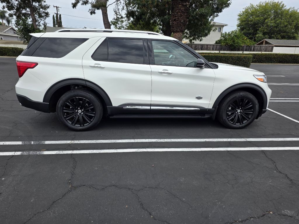 2023 Ford Explorer Image 8