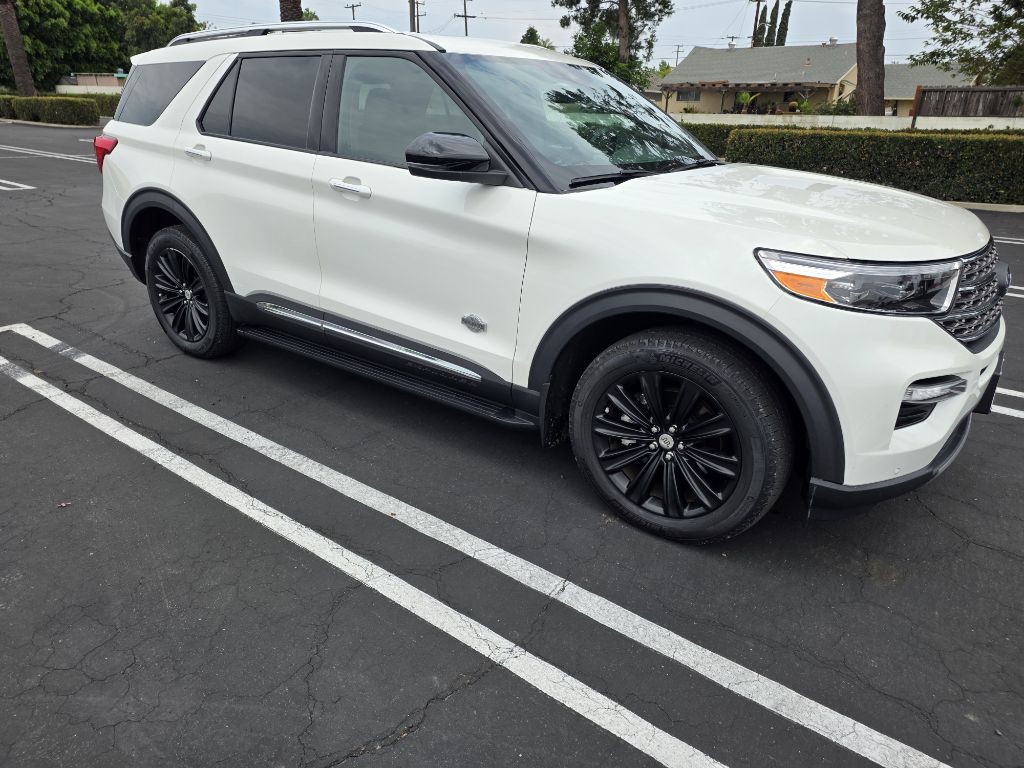 2023 Ford Explorer Image 9