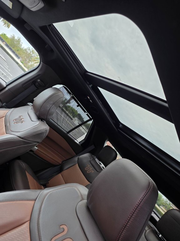 2023 Ford Explorer Image 13