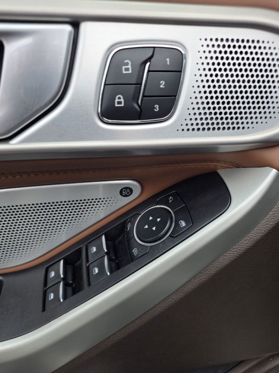 2023 Ford Explorer Image 31