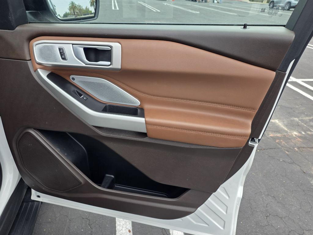 2023 Ford Explorer Image 37