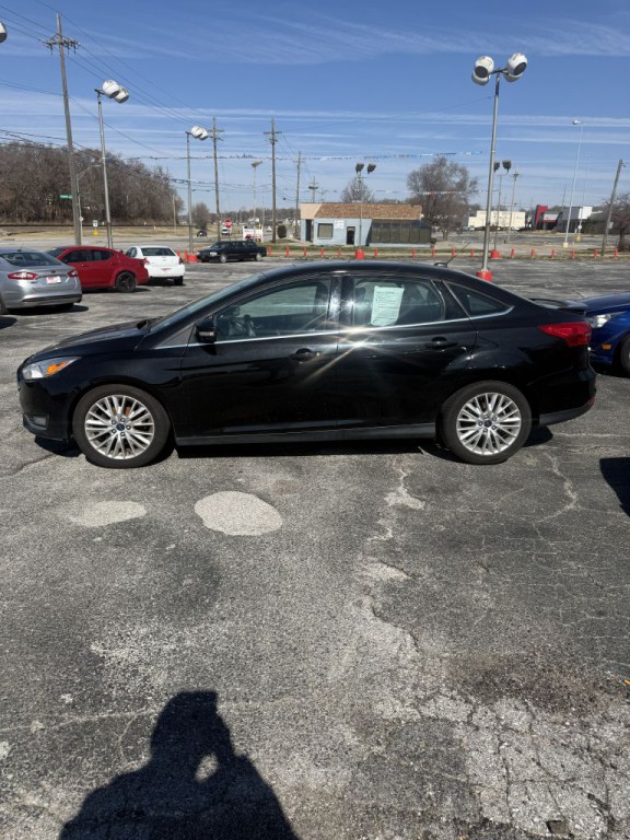 2015 Ford Focus Image 2